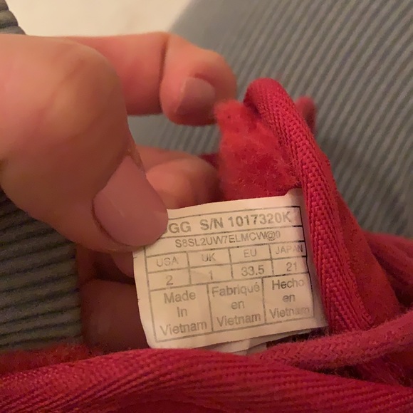 Ugg’s. - Picture 4 of 5